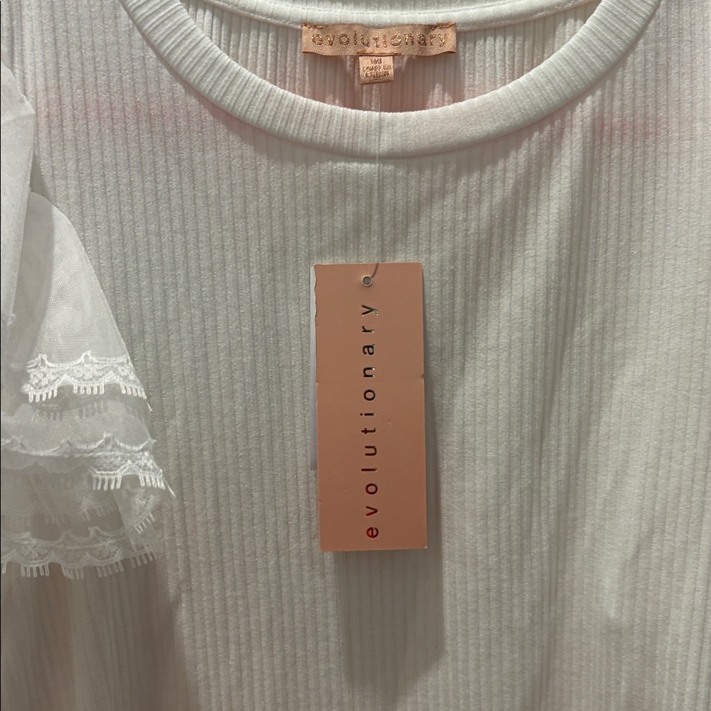 White Puff Sleeve Lace Top - Brand Unknown - Picture 2 of 6